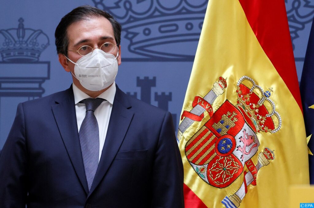 93D2E6EA-C9B7-43F6-BF37-8529567FC391